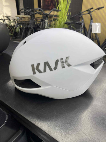 KASK NIRVANA HELM OUTLET
